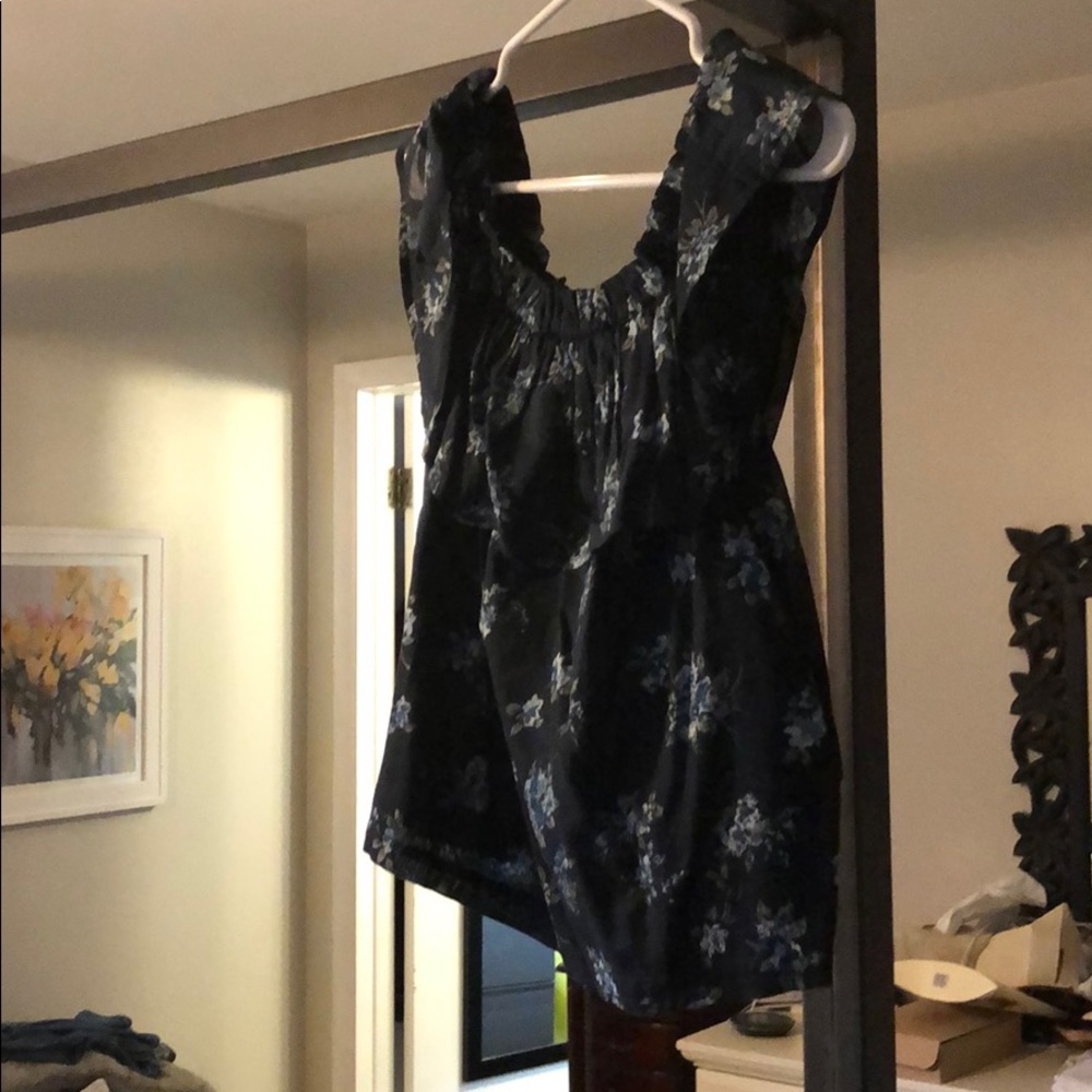Current/Elliott top